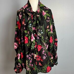 Floral Black Blouse